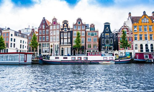 مكتب ترجمة معتمد من السفارة الهولندية | الترجمة المعتمدة بخبرة 30 عامًا